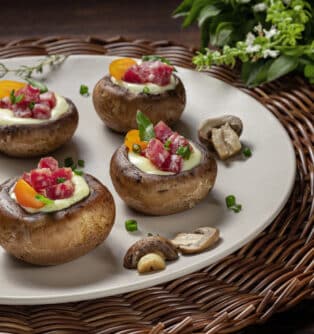 30 Cogumelos Recheados com Salaminho